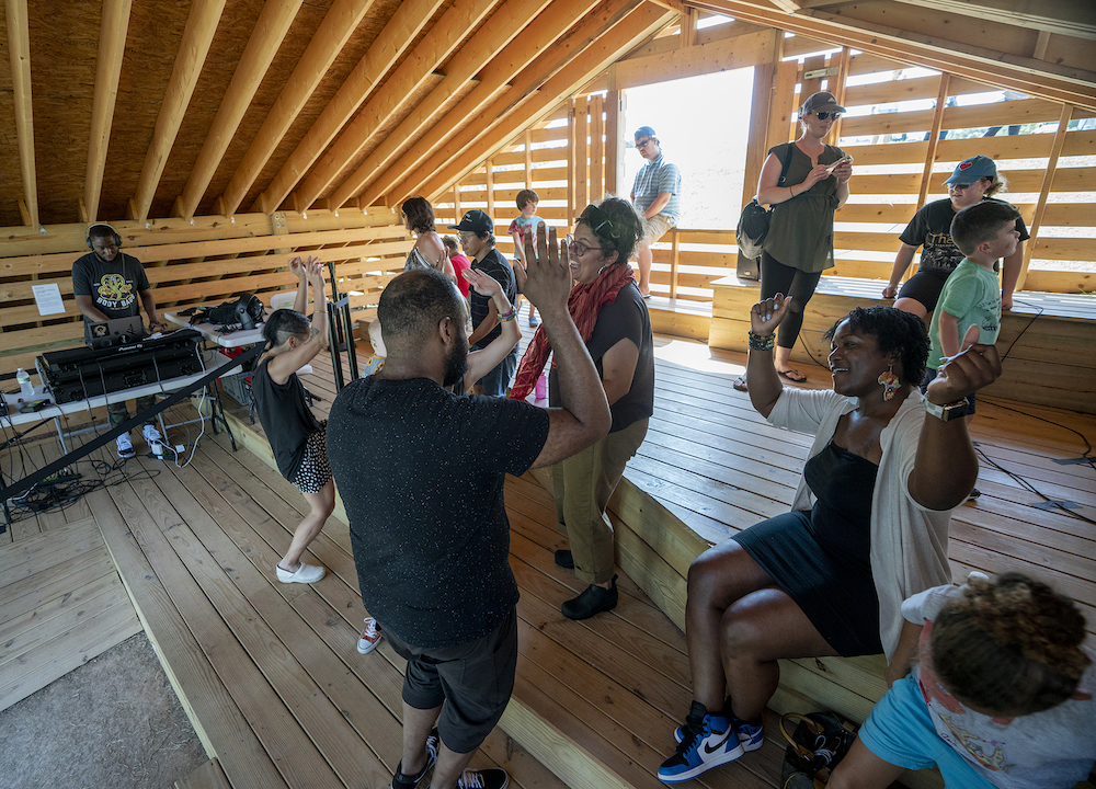 Inside Southern Oracle: We Will Tear the Roof Off, 2019. Image: courtesy North Carolina Museum of Art,