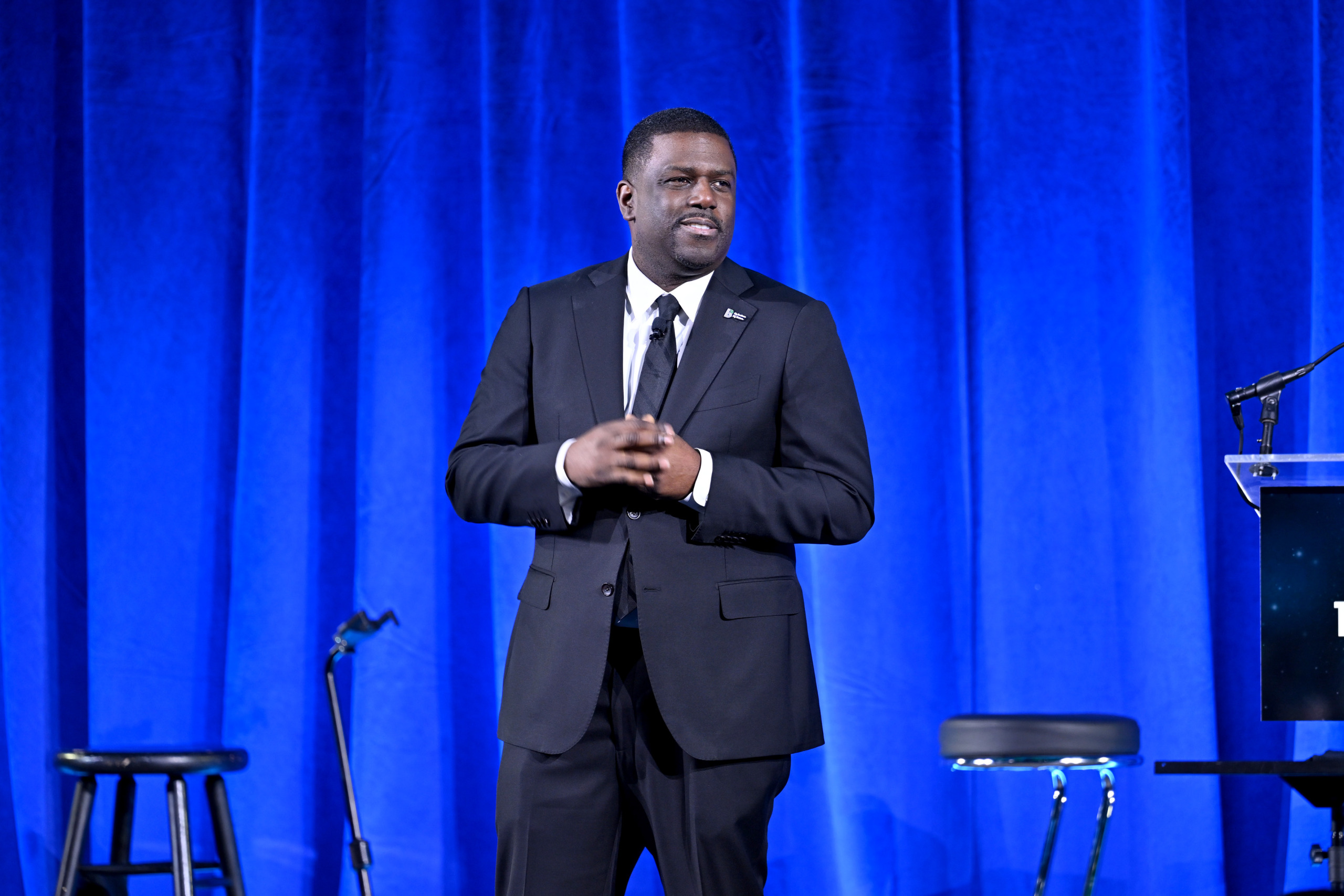 NEW YORK, NEW YORK - NOVEMBER 19: Artis Stevens speaks onstage during the Big Brothers Big Sisters Of America 120th Anniversary Benefit at Cipriani South Street on November 19, 2025 in New York City. (Photo by Roy Rochlin/Getty Images for Big Brothers Big Sisters of America)
