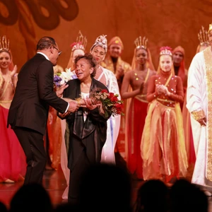 DTH Fiirebird Final Bow