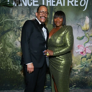 DTH Robert Garland Bevy Smith