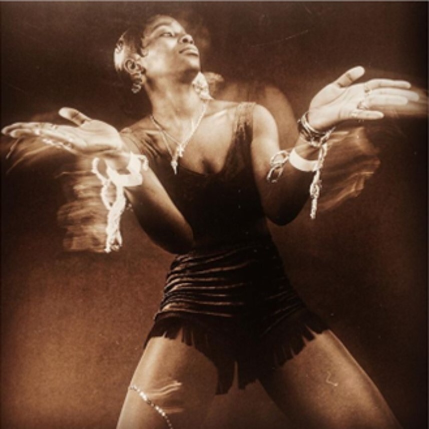 Sepia Butterfly Ragga dance